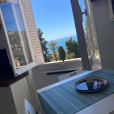 'La Villa Hygie' Cozy Appartement, Vue Mer Menton Eksteriør billede